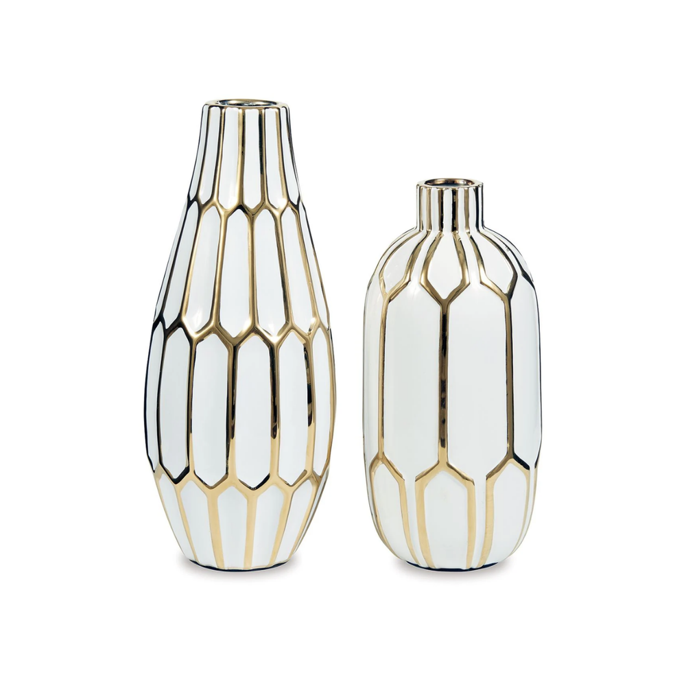 Home Accents > Vases & Jars