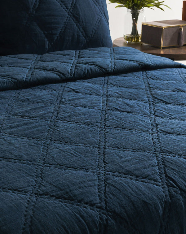 Caleb - Hand Stitched Quilt