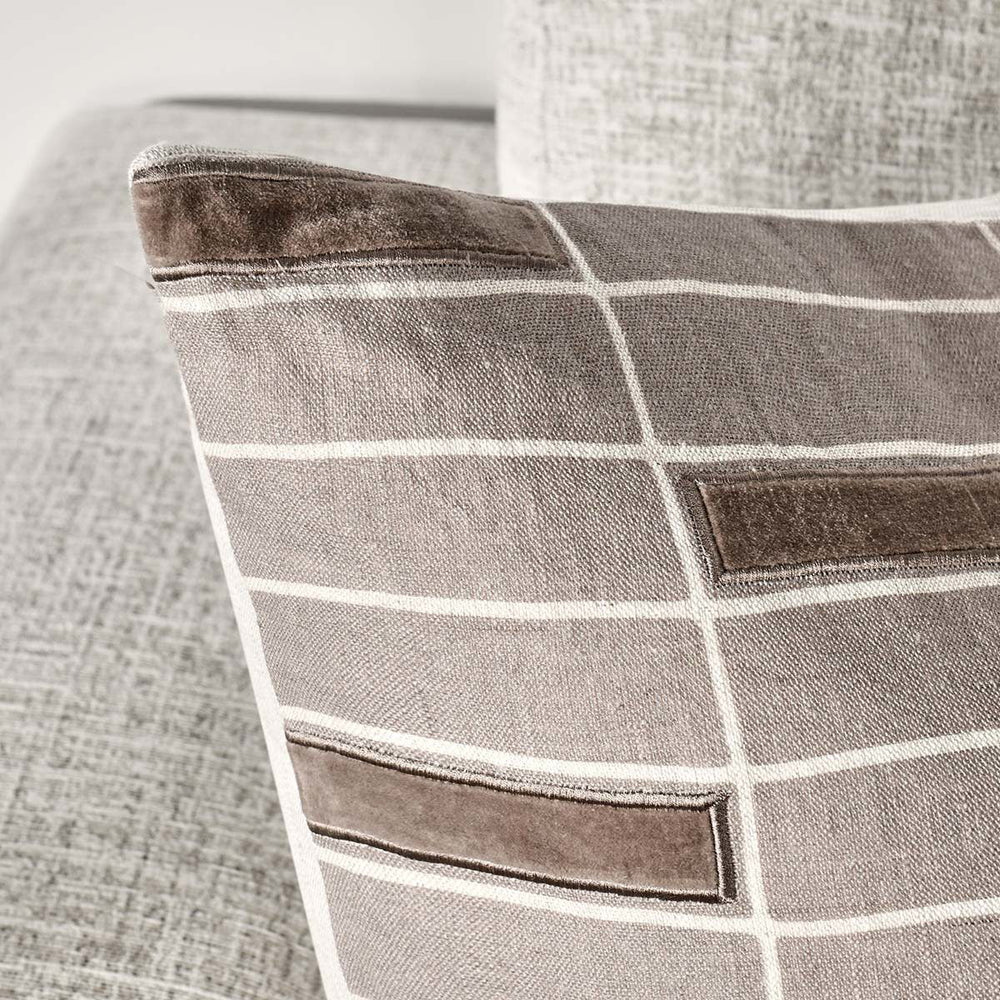 Breccia - Pillow - Taupe