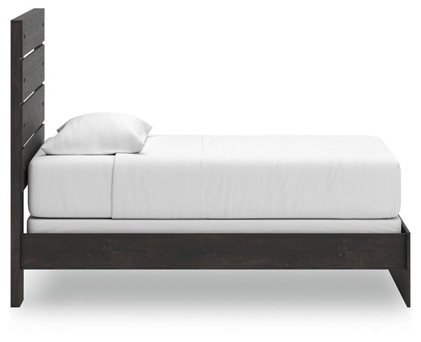Hollivern - Panel Bedroom Set