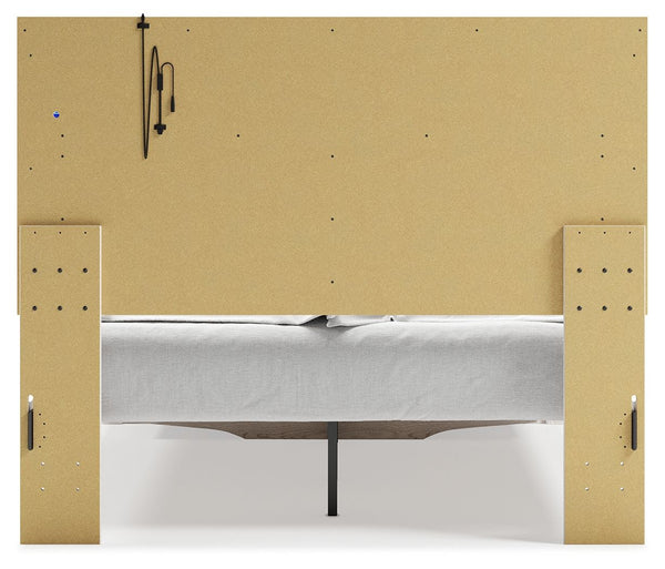 Altyra - Panel Bed