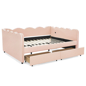 Gingham Daybed & USB Charging Port, Wave Shaped Design