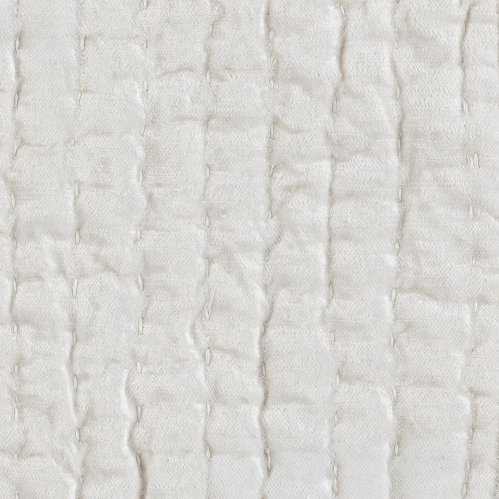 Bari - Velvet Quilt - Cloud