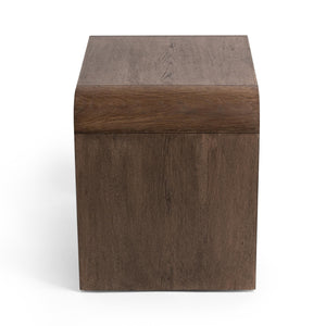 Levine - Table