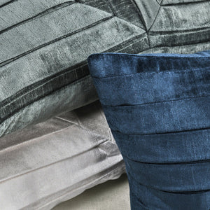 Aubry - DV Pillow