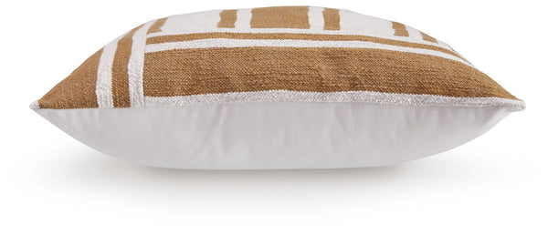 Darrman - Pillow