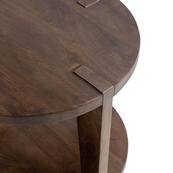 Alenna - Round Table