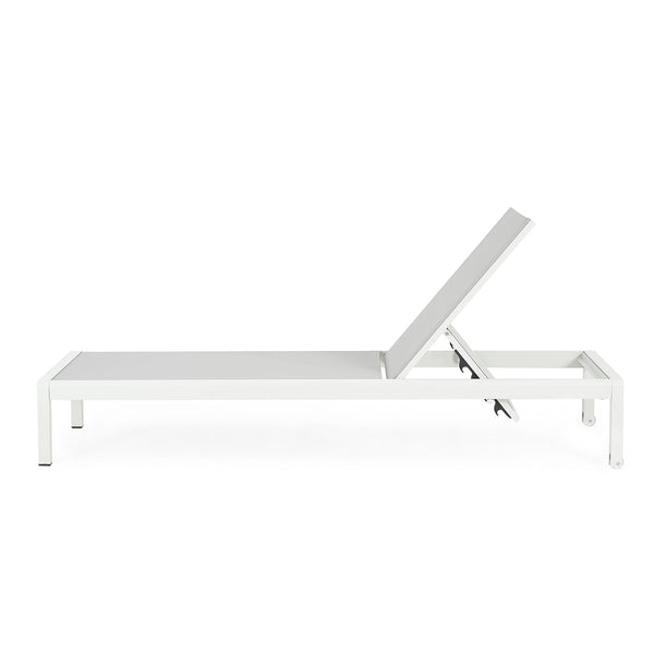 Outdoor Patio Chaise Lounge With 5 Reclining Positions