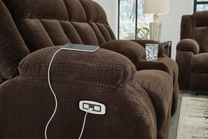 Free Wake - Double Relcining Power Loveseat With Console - Chocolate