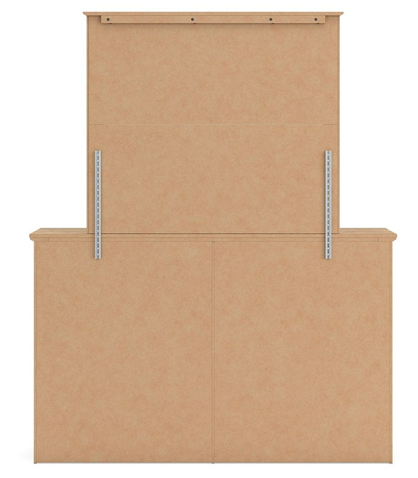Makidern - Panel Bedroom Set