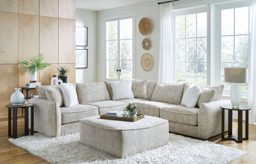 Bucktown - Sofa & Cocktail Ottoman