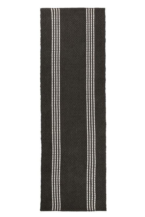 Performance Sorrento Stripe - Rug 2.6' x 8'