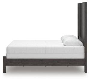 Fraluna - Panel Bedroom Set