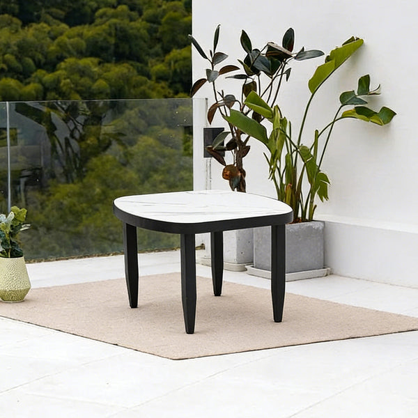 Outdoor Elegance Table, Rounded Corners