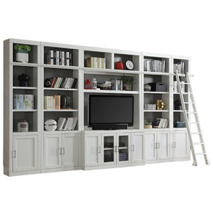 Catalina - Entertainment Wall