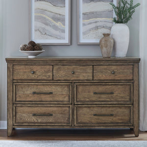 Carolina Park - 7 Drawer Dresser - Amber Brown