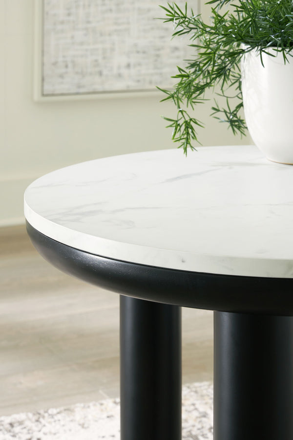Xandrum - Occasional Table Set (Set of 3) - Black / White