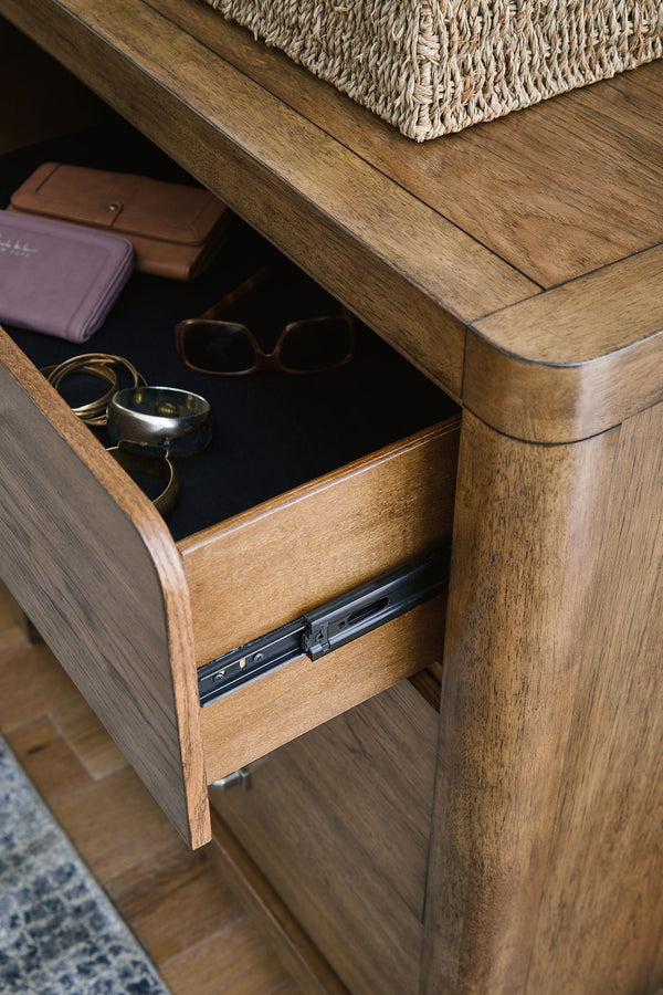 Cabalynn - Dresser And Mirror - Light Brown