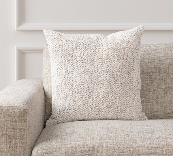 Maris - Round Pillow - Ivory / Natural