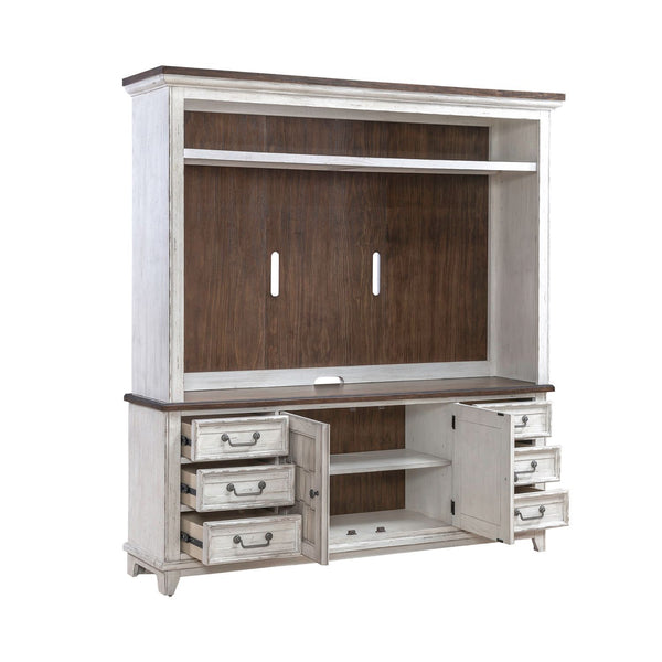 River Place - Entertainment Center