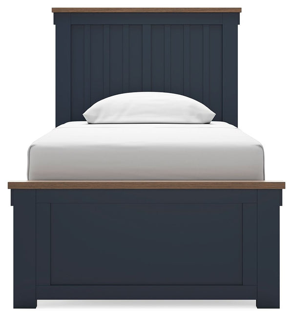 Landocken - Panel Bedroom Set