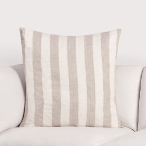 Atwater - Pillow - Ivory / Natural