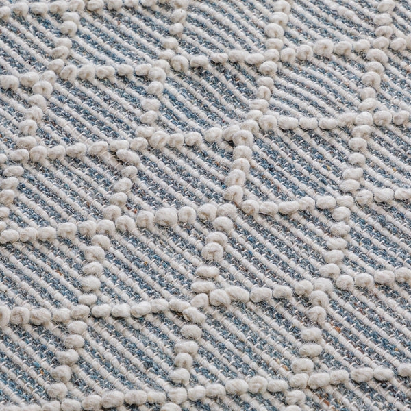 Ogden - 6' X 9' Area Rug - Ivory