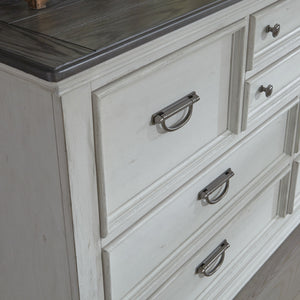 Allyson Park - Bedroom Set