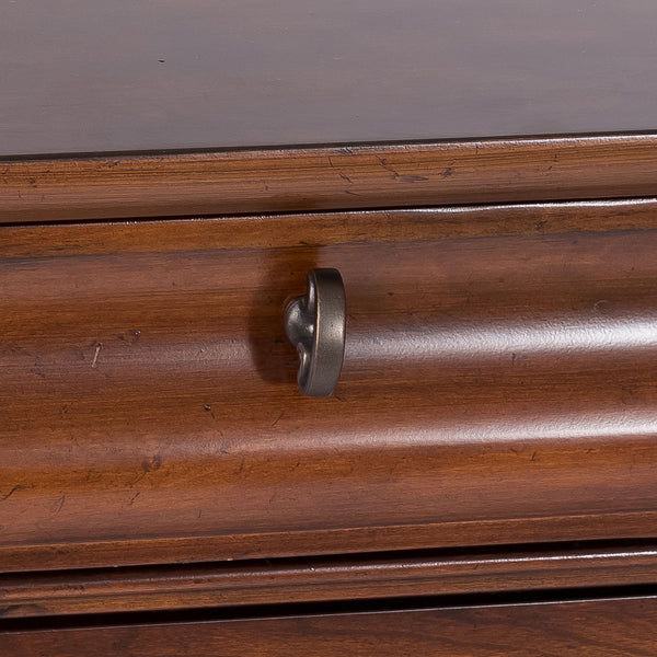 Rustic Traditions - 8 Drawer Dresser