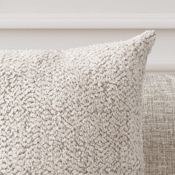 Maris - Round Pillow - Ivory / Natural