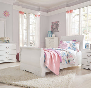 Anarasia - Sleigh Headboard