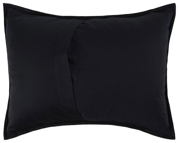 Bari - Velvet Sham