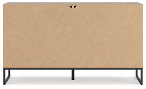 Deanlow - Six Drawer Dresser - Honey
