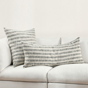 Linna - 24" x 24" Pillow - Natural / Black