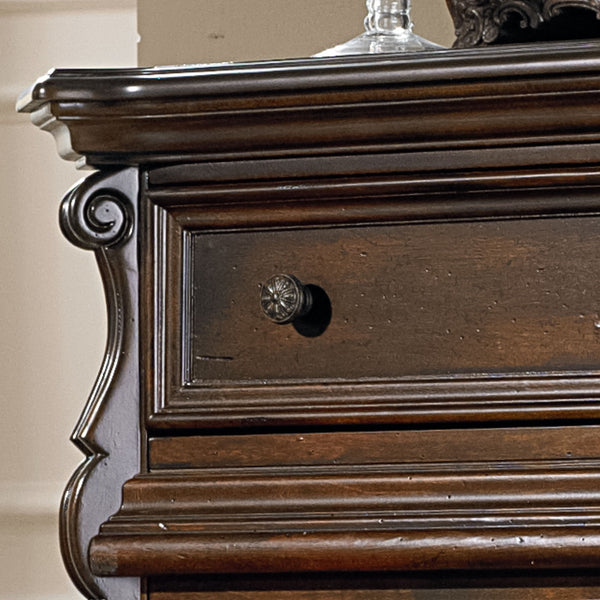 Arbor Place - 6 Drawer Chest - Brownstone