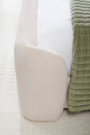 Shiloh - Wingback Upholstered Bed