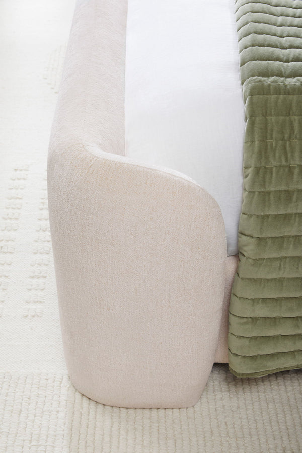 Shiloh - Wingback Upholstered Bed