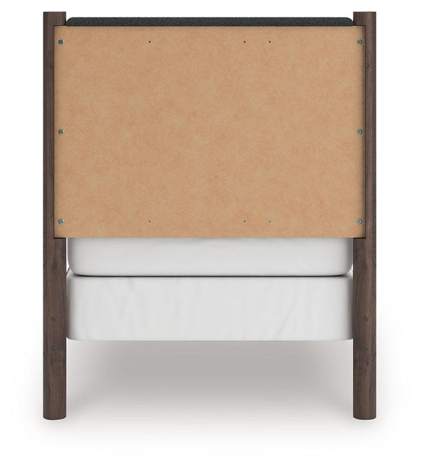 Pamytta - Upholstered Panel Bedroom Set
