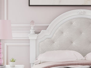 Kozlani - Upholstered Panel Storage Bed