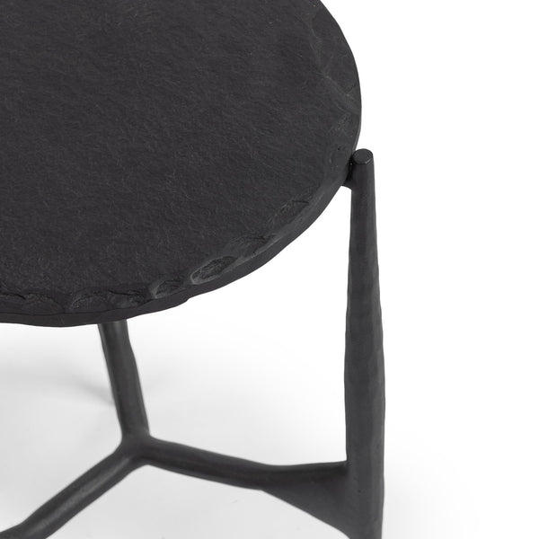 Luka - Round Table